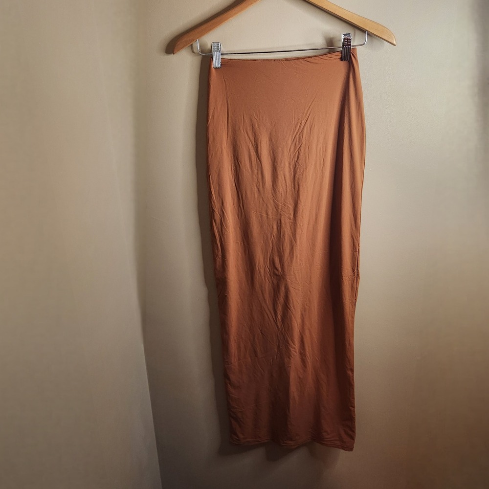 SKIMS Soft Lounge Maxi Skirt Copper Brown Size Small Bodycon Stretch Full Length